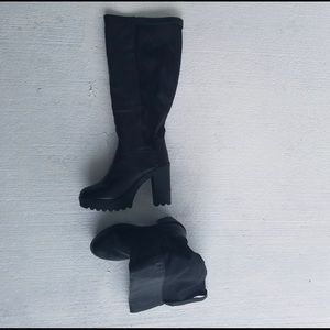 10W chunky heel knee high torrid boots